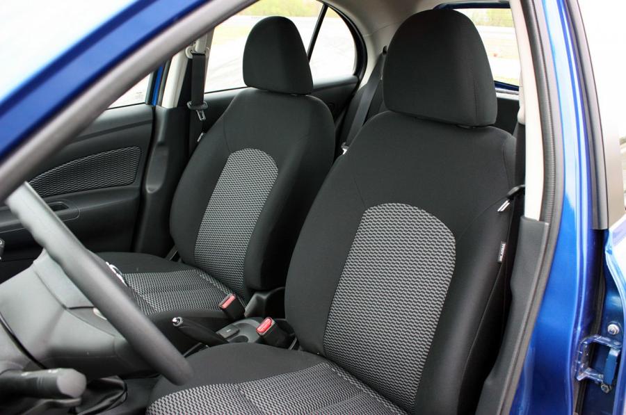  Nissan Micra 2015 года  (фото 23 из 37)